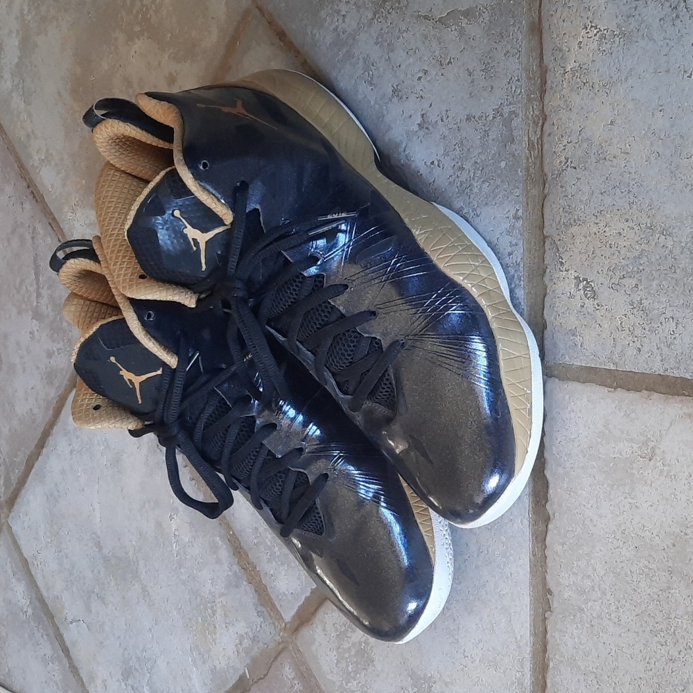 Jordan 2012 Lite
